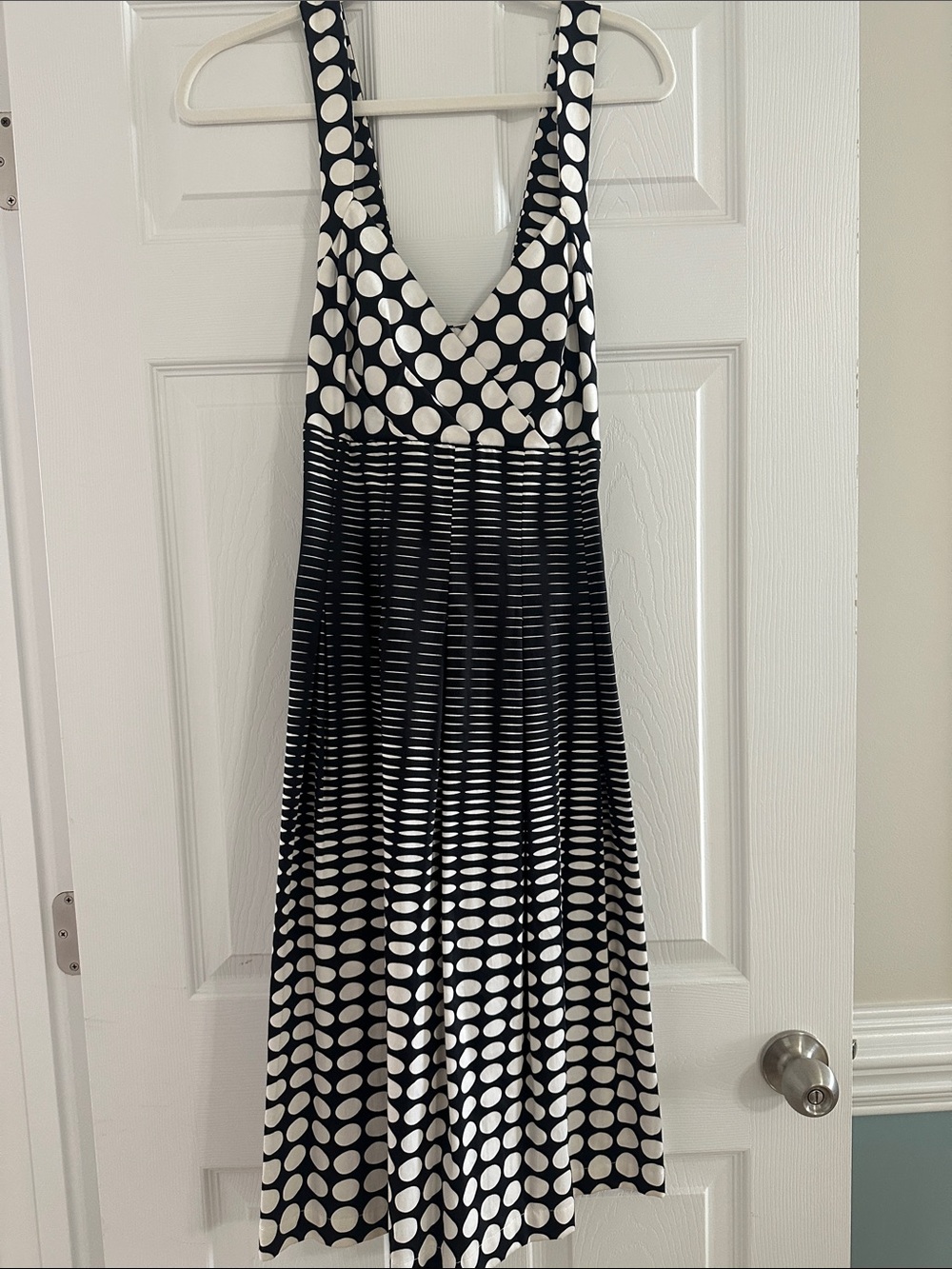 Black & White Polka Dot V-Neck Dress